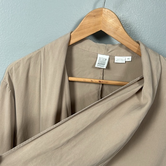 Vintage Spiegel Design Studio Beige Open Front 100% Silk Light Cardigan size 14 - Picture 10 of 16